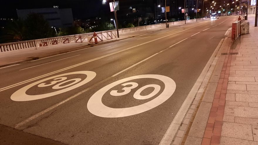 Prohibido circular a más de 30 km/h: entra en vigor la nueva limitación de velocidad en las vías urbanas