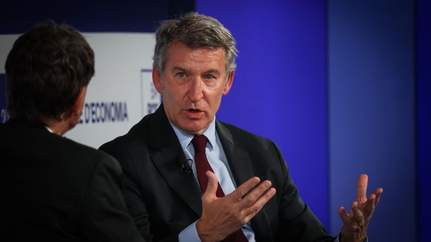 Feijóo carga contra el Gobierno por la consulta sobre la OPA del BBVA: "Es frívola y arbitraria"