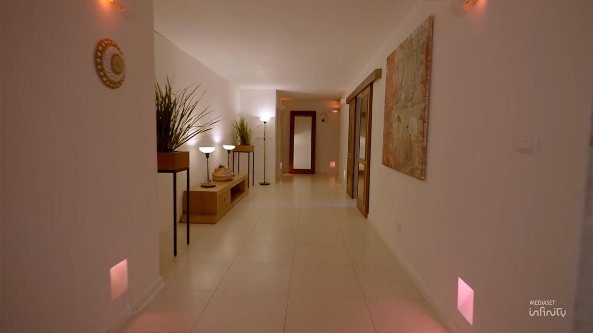 Los pasillos de Villa Deseo