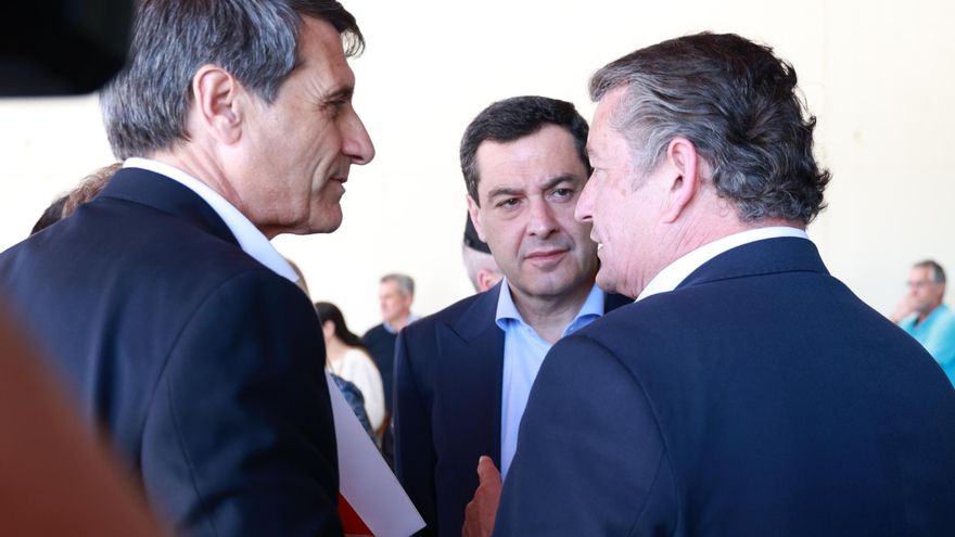 La Junta de Andalucía recupera el control de su comunidad tras cedérselo 24 horas al Gobierno para gestionar el apagón