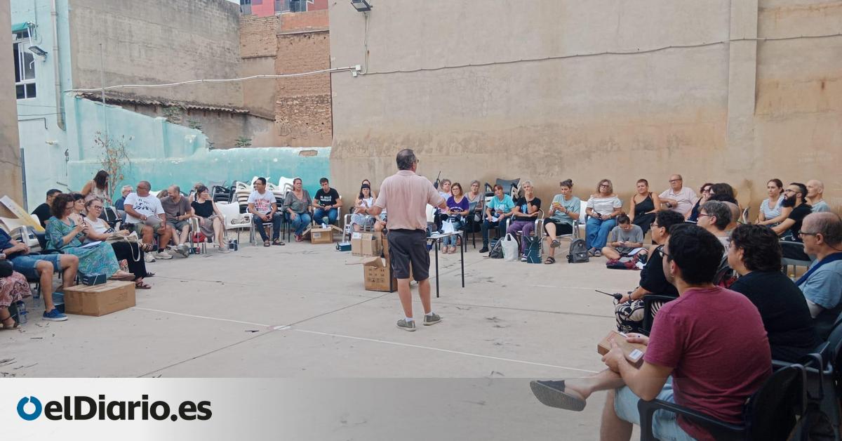 Los Comités Locales de los municipios afectados por la dana anuncian movilizaciones y una red de comunicación vecinal con 'walkies'