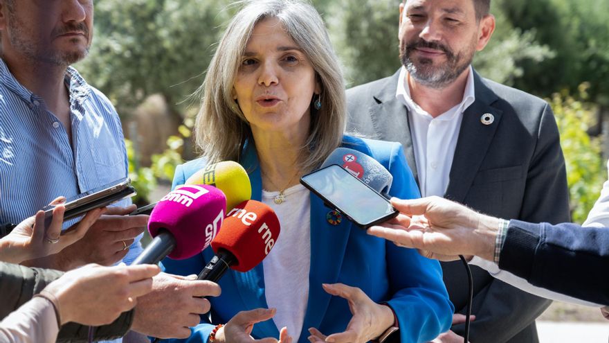 El Gobierno trasladará a cinco grupos de menores solicitantes de asilo en 15 días