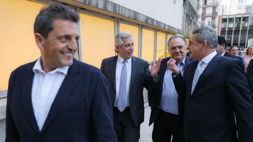 De Cristina a Bullrich, la apuesta de Massa ante la frialdad K y una economía caliente