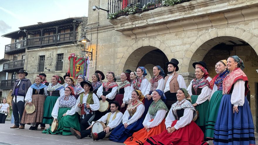 El programa 'Origen cultura' inicia su edición de este verano en la que llevará el folclore cántabro a 10 municipios