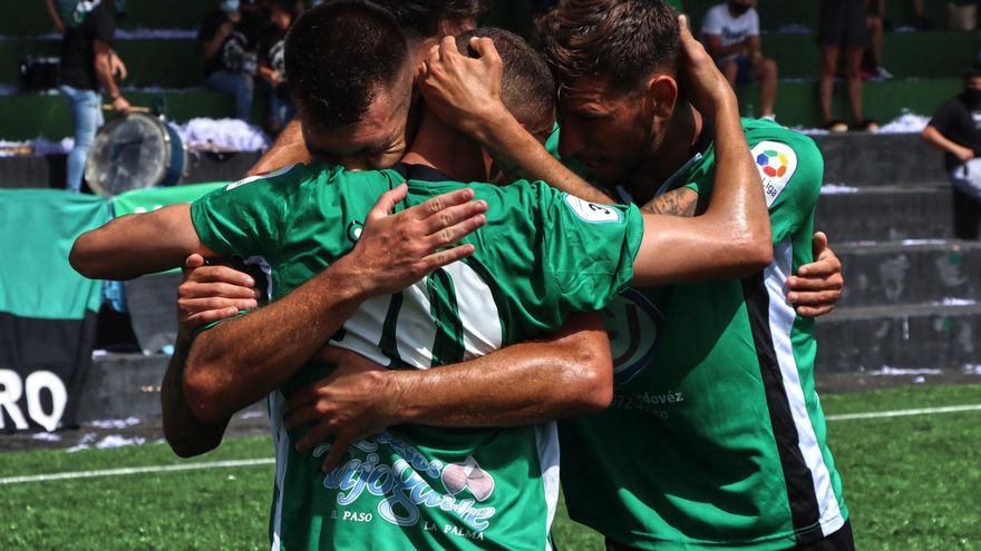 El Atlético Paso se cuela en las semifinales del 'play-off' de ascenso a la Segunda RFEF