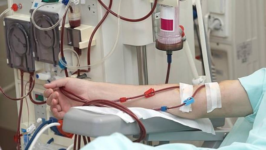Más recortes en el Hospital de Calahorra: "el servicio de diálisis reduce las tardes a la mitad, de seis a tres"