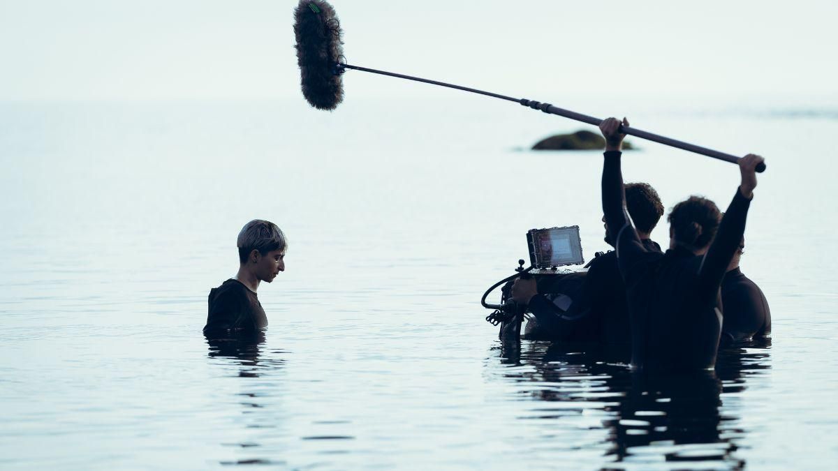 Amazon anuncia la temporada 2 de 'Punto Nemo', descubre sus primeras imágenes y ficha a un nuevo director