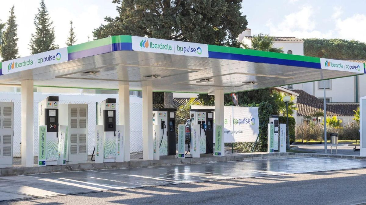 Iberdrola I bp pulse logra hasta 230 millones de la banca para expandir su red de cargadores eléctricos