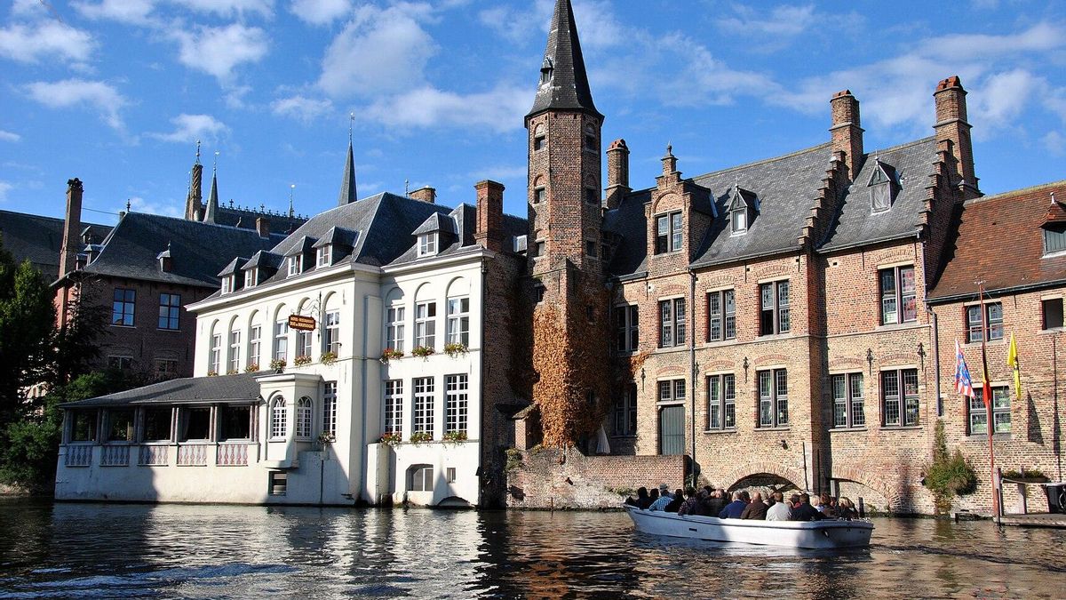 Uno de los canales de Brujas