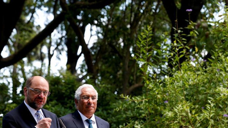 Costa critica que la UE se preocupe más por el déficit que por los refugiados