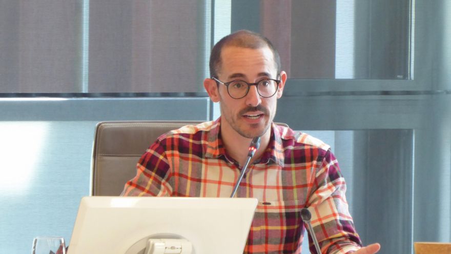 Duras críticas a la presencia de un exmiembro de ETA condenado por terrorismo como experto fiscal en Álava y Gipuzkoa