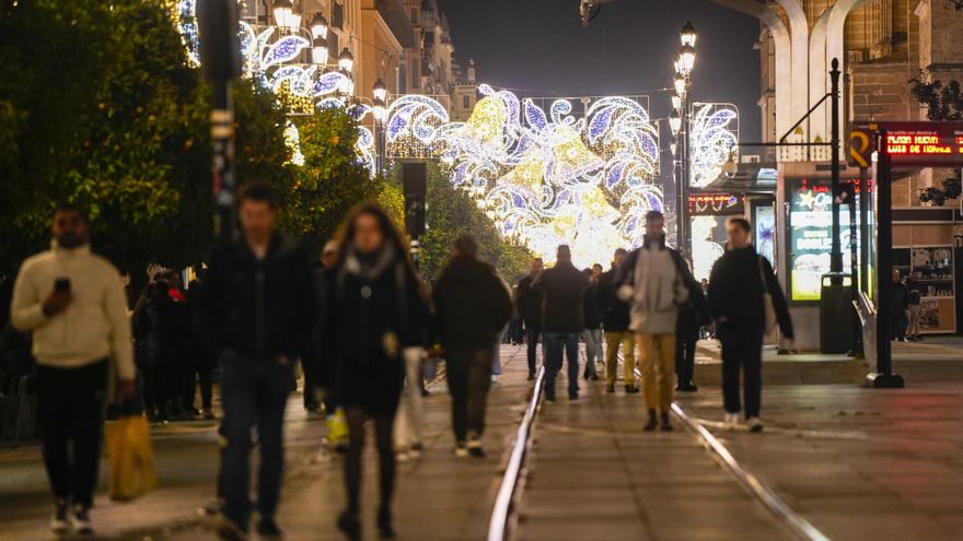 Sevilla le gana población a Zaragoza tras ocho años y se mantiene como cuarta capital española por 500 habitantes