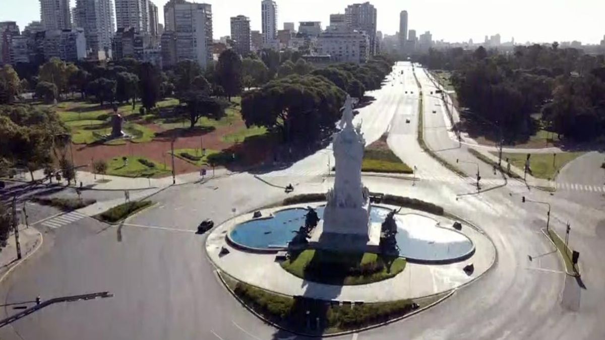 En el Monumento a los Españoles se espera una misa multitudinaria de León XIV.