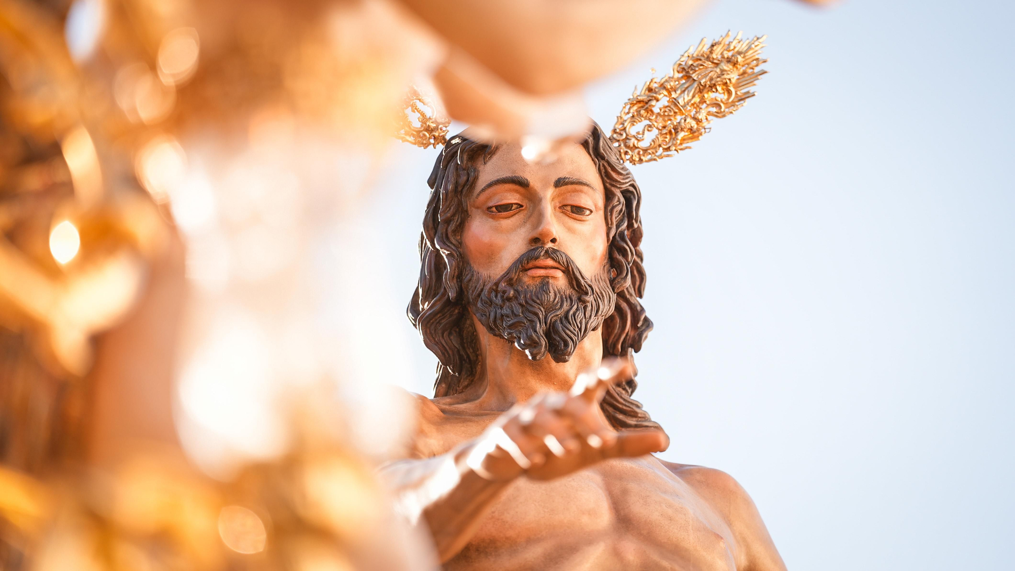 La procesión de El Resucitado, en imágenes