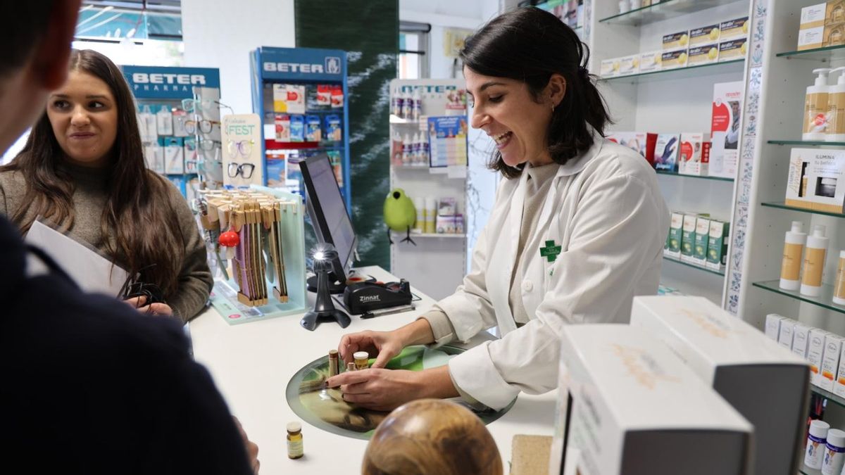 Ciencia con rostro humano: el proyecto de una farmacéutica cacereña que conquista Europa desde un pueblo de 700 vecinos