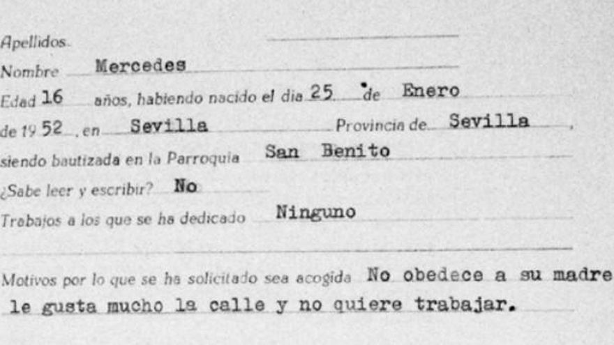 Ficha de una de las internas en el centro del Patronato de Protección a la Mujer de Sevilla.
