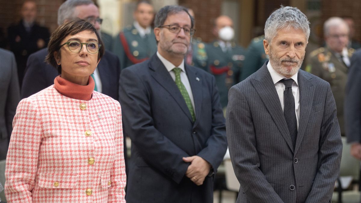 La exdirectora general de la Guardia Civil María Gámez y el ministro del Interior, Fernando Grande-Marlaska, en una imagen de archivo.