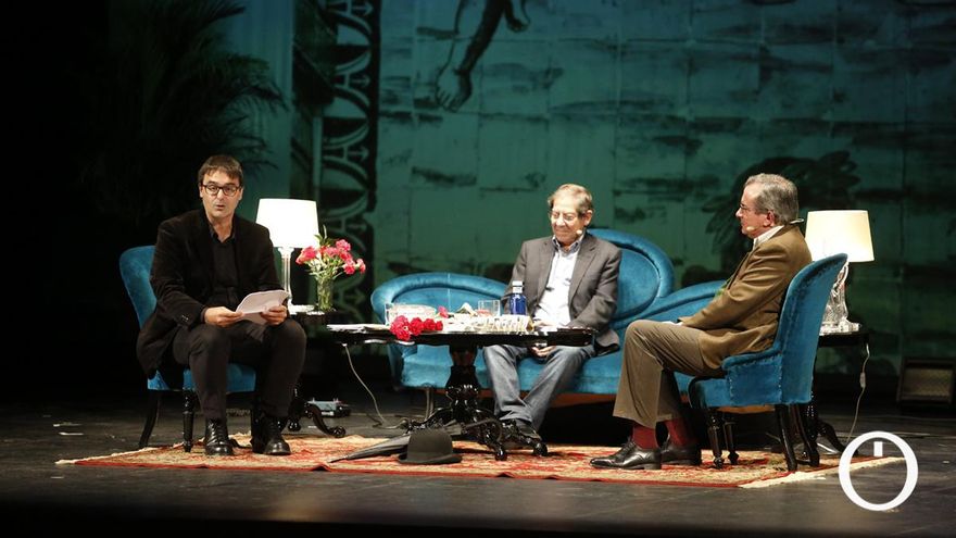 Sin dirección para Cosmopoética, a falta de cinco meses para la celebración del festival