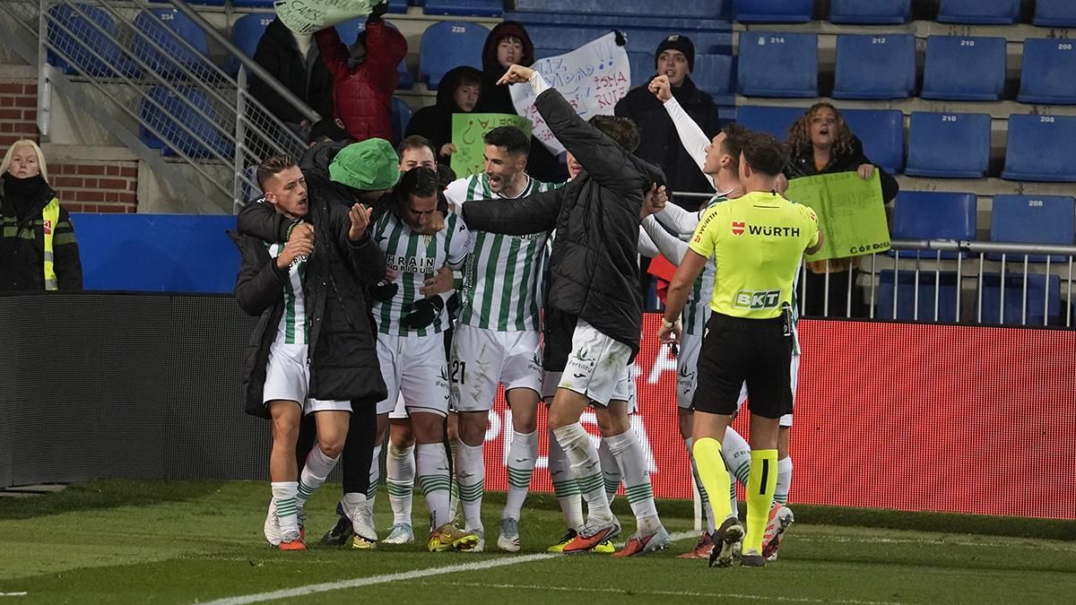 Las imágenes del CD Mirandés - Córdoba CF