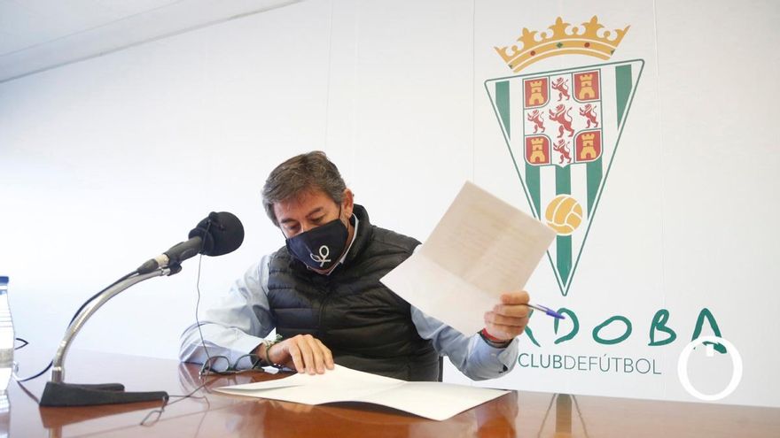 El Córdoba CF duda si presentarse al pliego para la cesión de El Arcángel