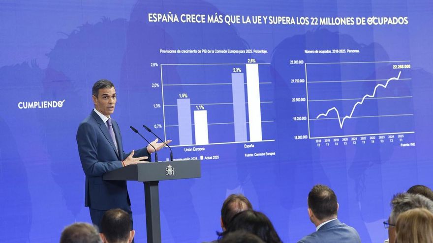 Pedro Sánchez durante una rueda de prensa este lunes 28 de julio de 2025 en el Palacio de la Moncloa