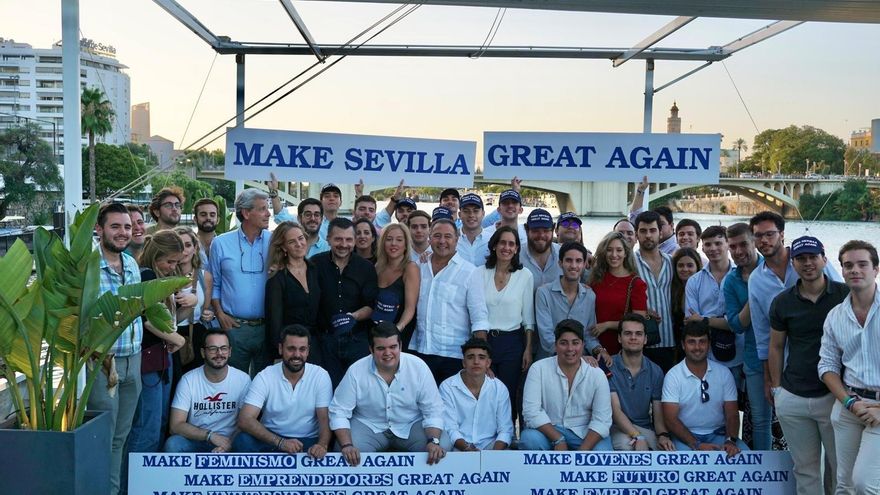 La campaña de Nuevas Generaciones del PP en Sevilla