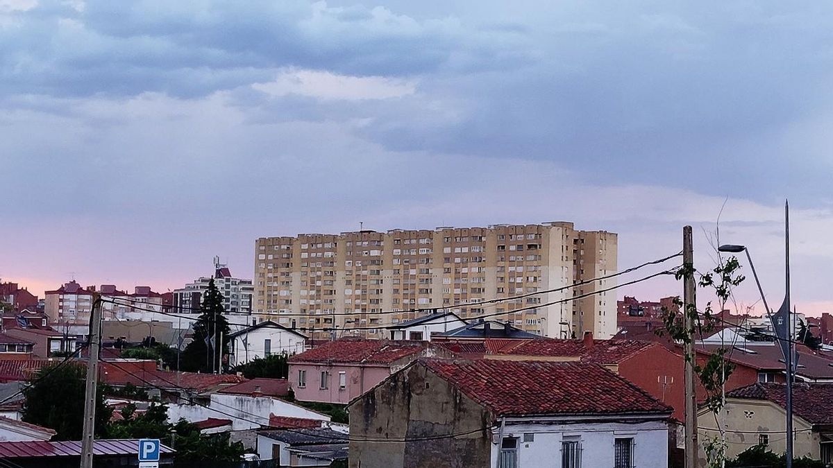 El tiempo en León, hoy sábado 20 de junio: día nuboso de calor intenso con riesgo de tormentas