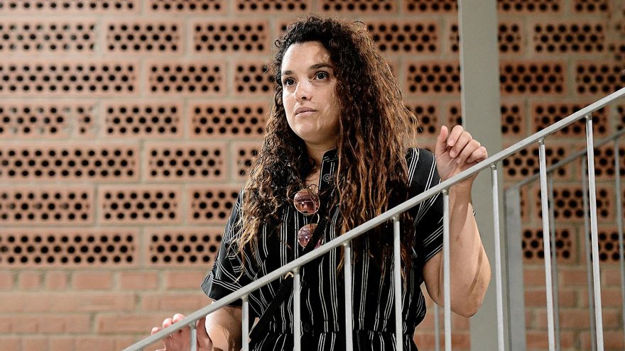 Tres desahucios y 26 meses a la espera de una vivienda: “La rueda de precariedad no para nunca”