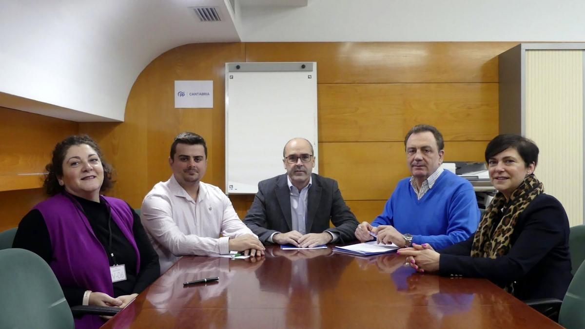 La Asociación de Celíacos responde al PP que no tiene capacidad legal para "otorgar y repartir ayudas públicas"
