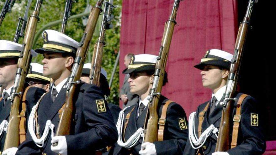 El Príncipe preside por primera vez un desfile del 12 de octubre con 2.600 militares
