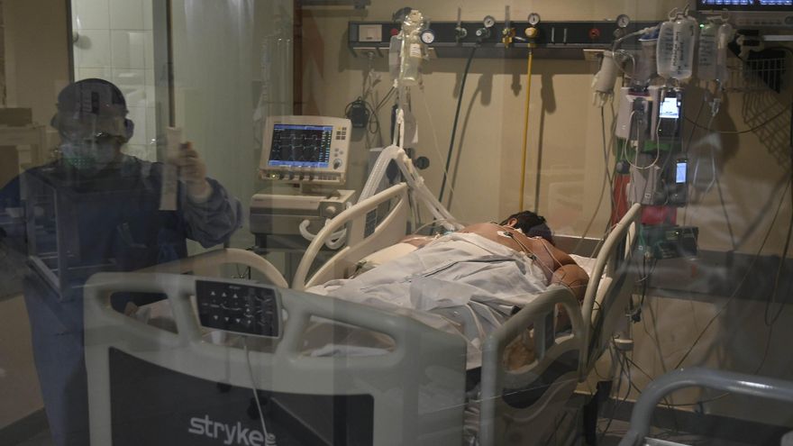 Récord de casos: diferencias y similitudes con el pico histórico de octubre 2020