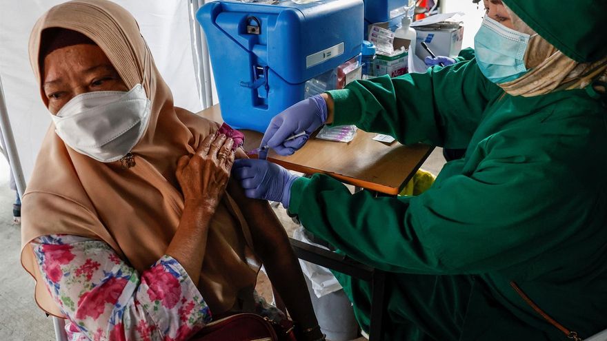 Vacunación en Indonesia.