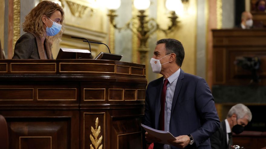 Diagnósticos irreconciliables: del "España está mejor" de Sánchez a la "España quebrada" de Casado