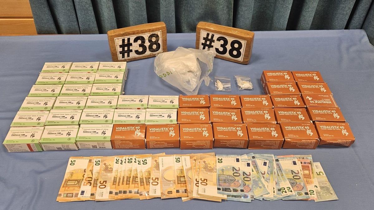 Un hombre ingresa en la cárcel de Asturias tras incautarle 2,8 kilogramos de cocaína y 4.300 pastillas de viagra