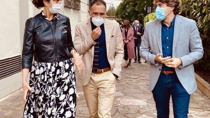 Mendia anuncia que deja siete años después la secretaría general de los socialistas vascos