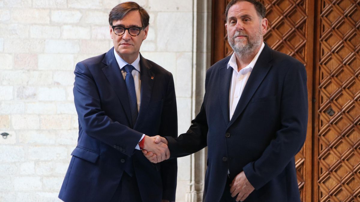 Illa y Junqueras sellan el primer pacto de presupuestos de la legislatura catalana