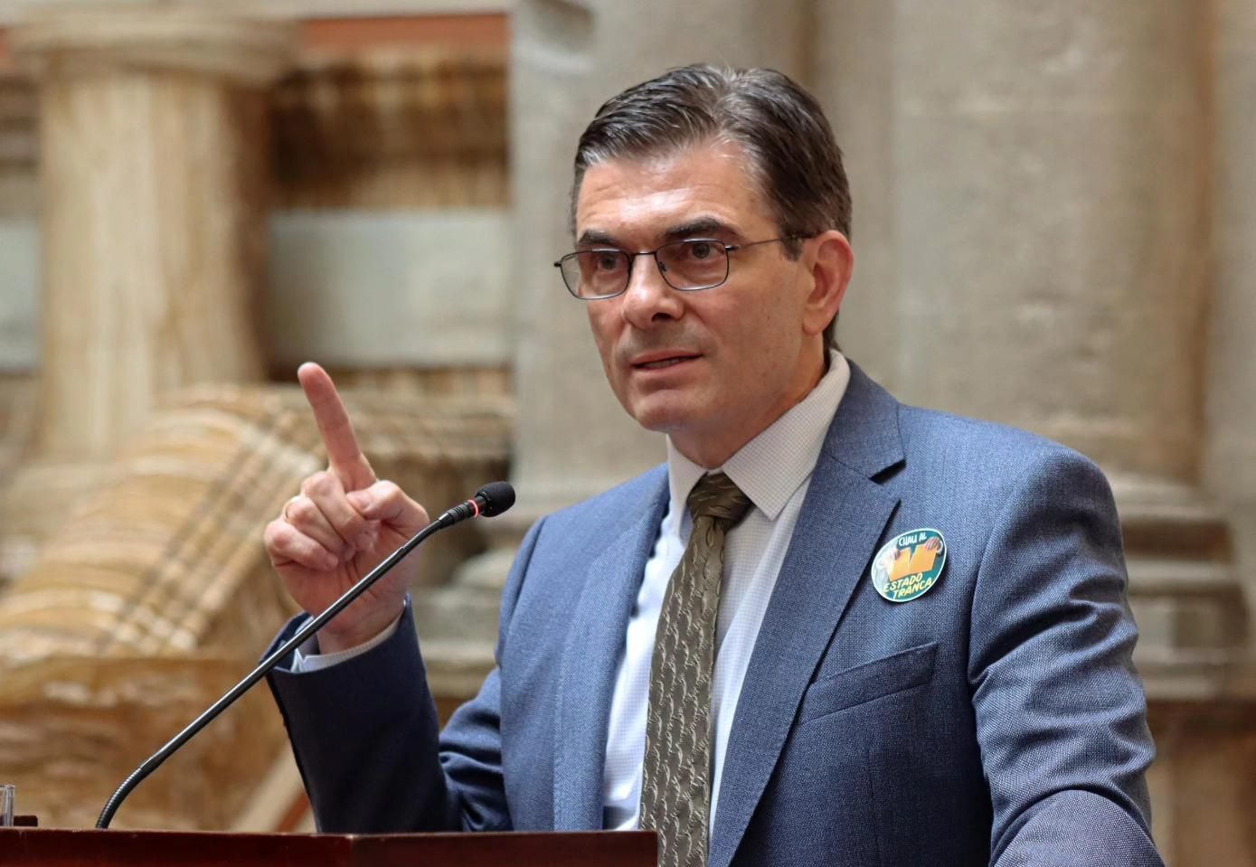 El presidente de Bolivia, Rodrigo Paz, volvió a realizar ajustes a su gabinete a mediados de 2026 y trasladó el viceministerio de Medio Ambiente a otra cartera de Estado. Foto: cortesía ABI