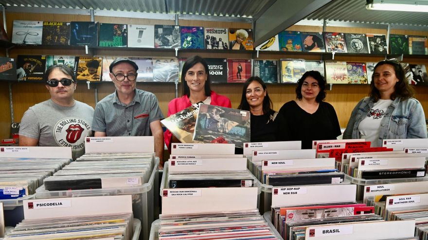 Inauguración de la IX Feria Internacional del Disco y el Coleccionismo de Santander,