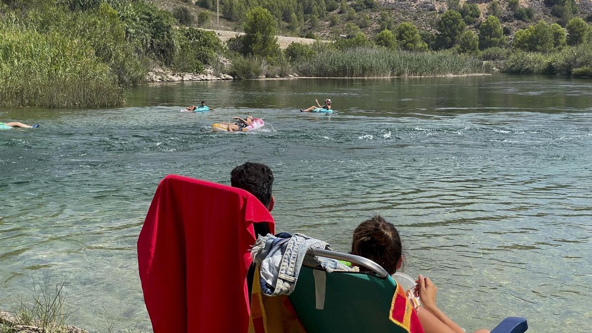 Sumacàrcer cierra el área recreativa de l'Esgoletja tras dos muertes en el río Xúquer