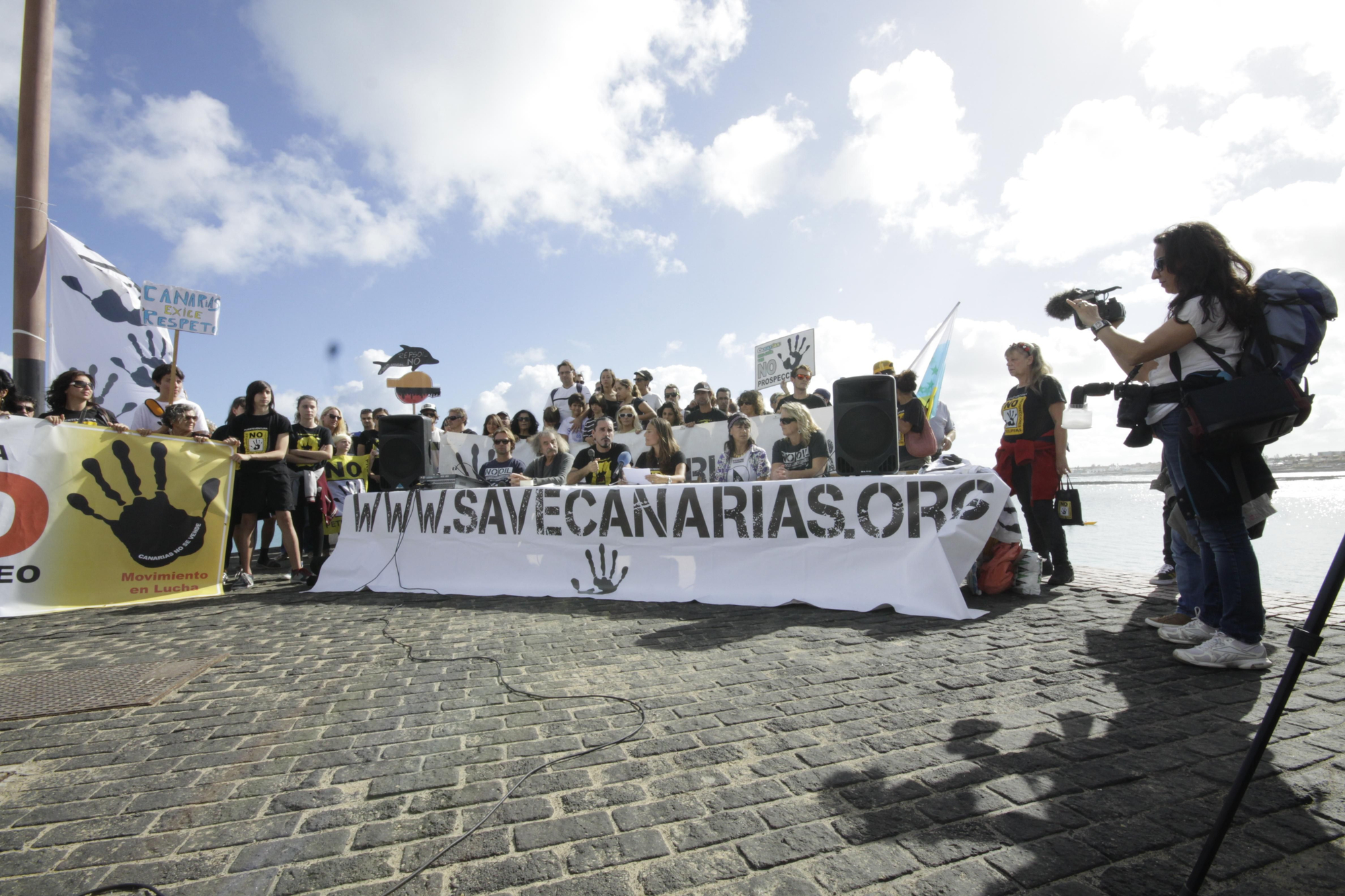 Concentración de la 'Flota Sandía' en Corralejo | Save Canarias