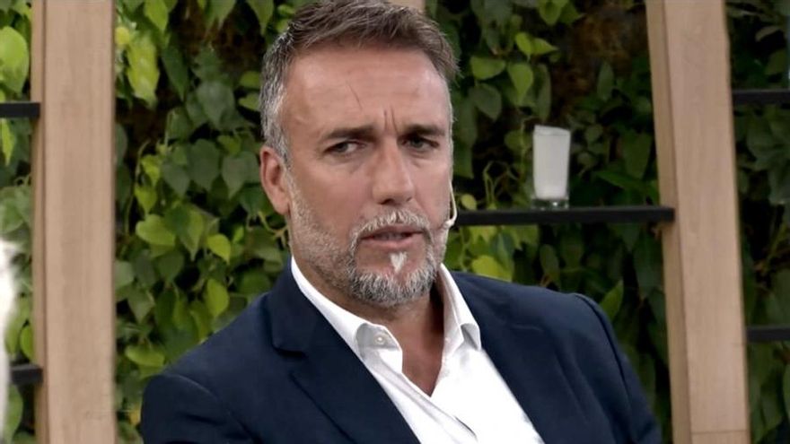 Embargaron por $71 millones a Batistuta por no pagar el aporte solidario por la pandemia