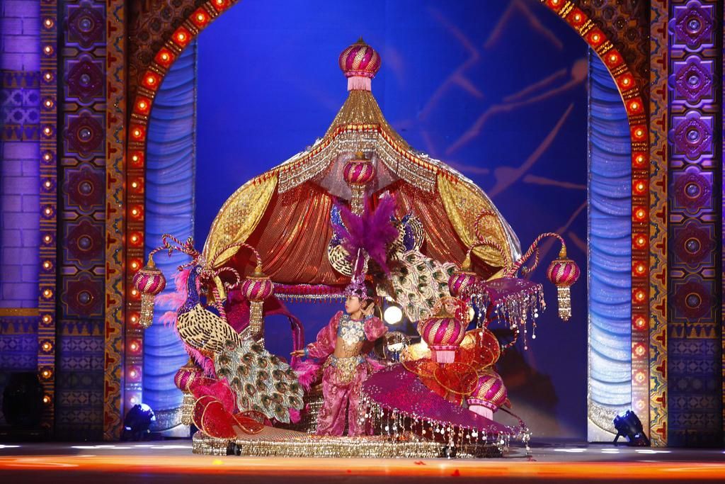 Gala de la Reina Infantil del Carnaval de 'Las mil y una noches'. FOTO: LpaCarnaval