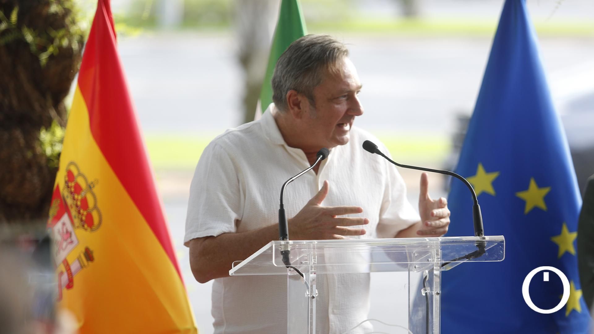 El eterno '8' del Córdoba CF ya tiene su espacio junto a El Arcángel