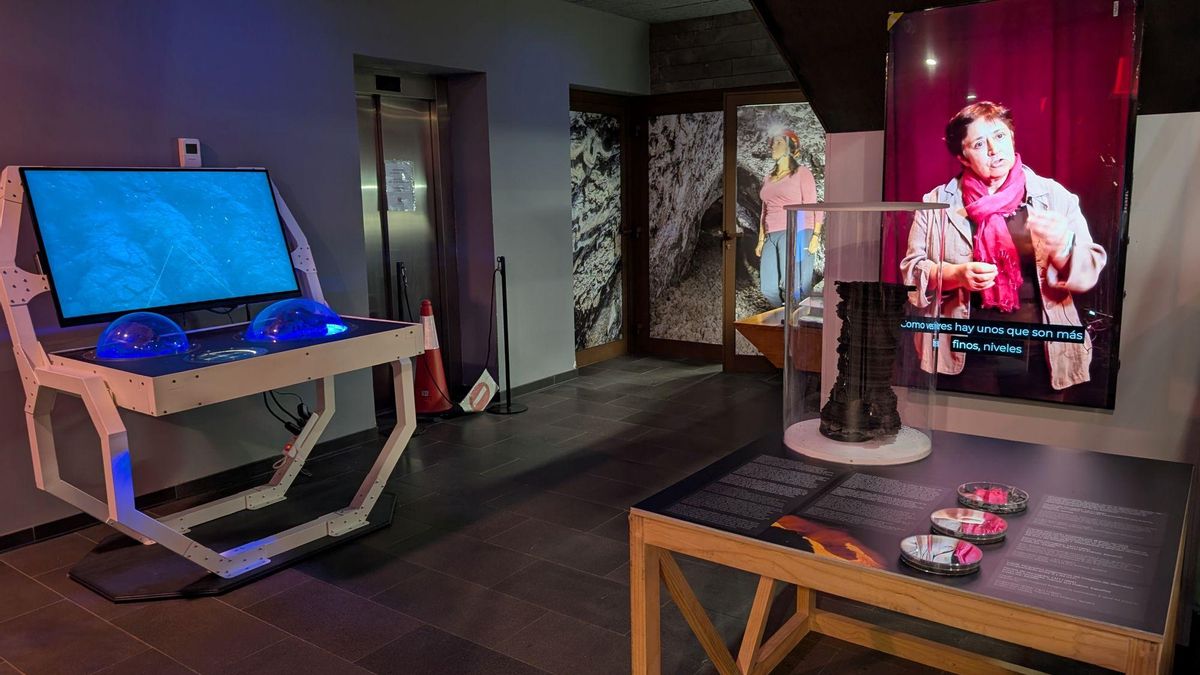 ‘Ceniza y lava’ en el Centro de Interpretación de Caños de Fuego.