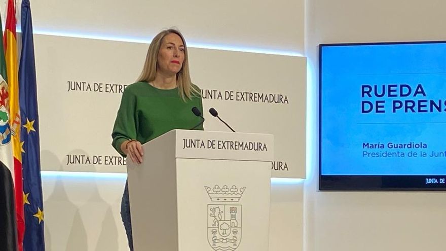 El PP y Vox eliminan el impuesto de sucesiones en Extremadura y garantizan la educación infantil privada gratis en sus primeros presupuestos