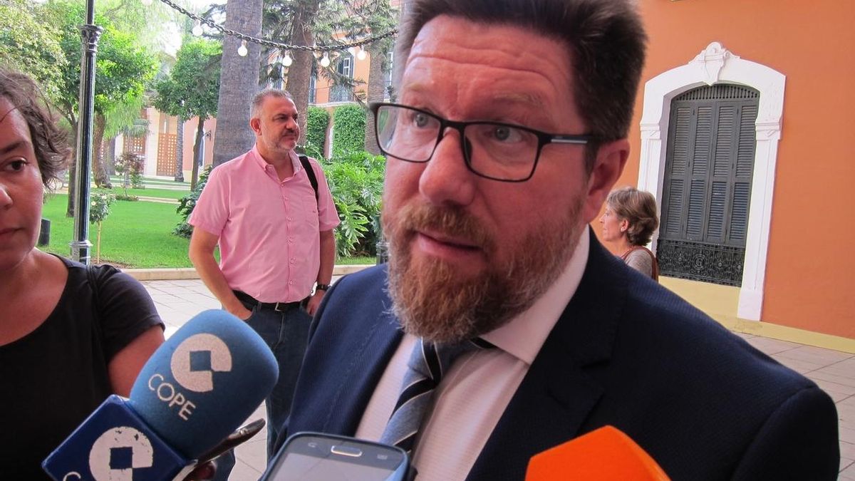 El consejero de Agricultura inicia la próxima semana una ronda de contactos con los Grupos de Desarrollo Rural