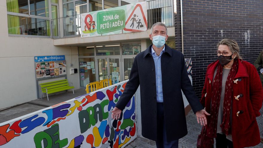 La Fiscalía descarta que el Govern discriminara a la niña de Canet que pidió más castellano en clase