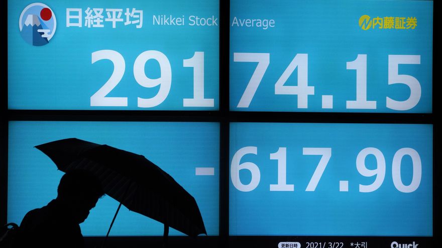 El Nikkei baja un 0,38 % desalentado por la sombra de la inflación en EE.UU.