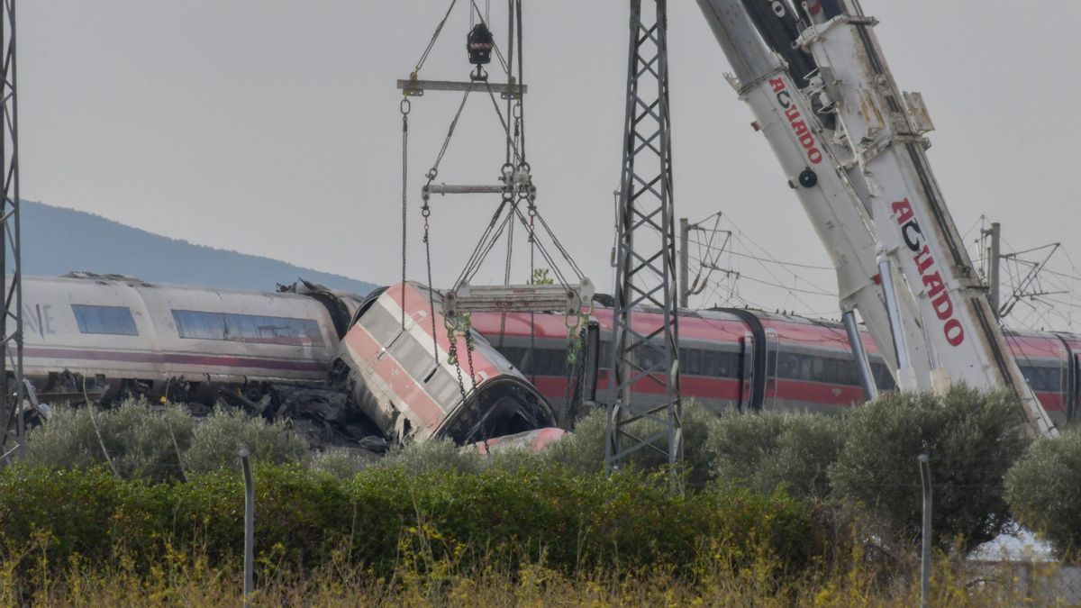 Accidente de tren en Urda, última hora en directo: Transportes estudia cortar la línea entre Barcelona y Madrid durante las obras de renovación