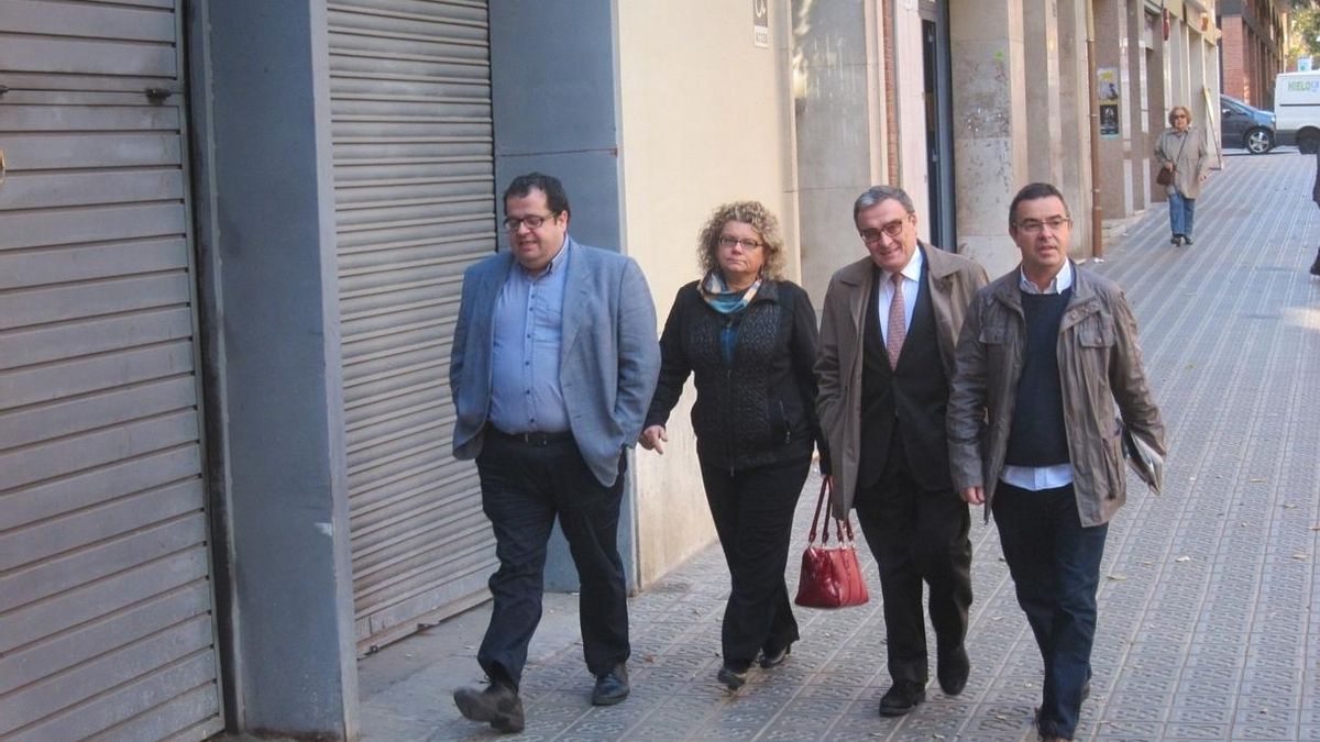 Moviment Catalunya, todavía en el PSC, se inclina por aliarse con Avancem y Necat en las municipales de 2015